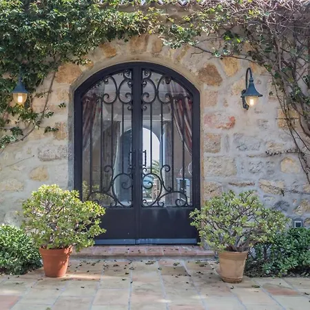 Cap D'antibes Sea View Вилла