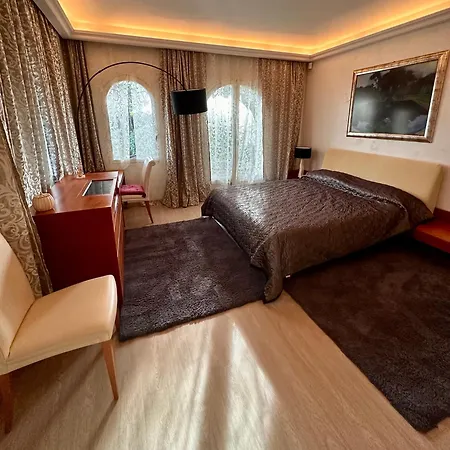 Cap D'antibes Sea View Антиб