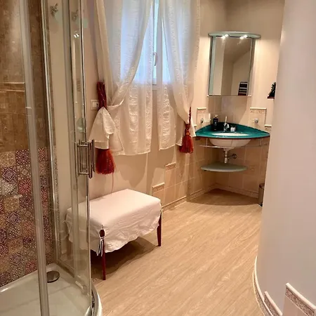 Cap D'antibes Sea View Villa *