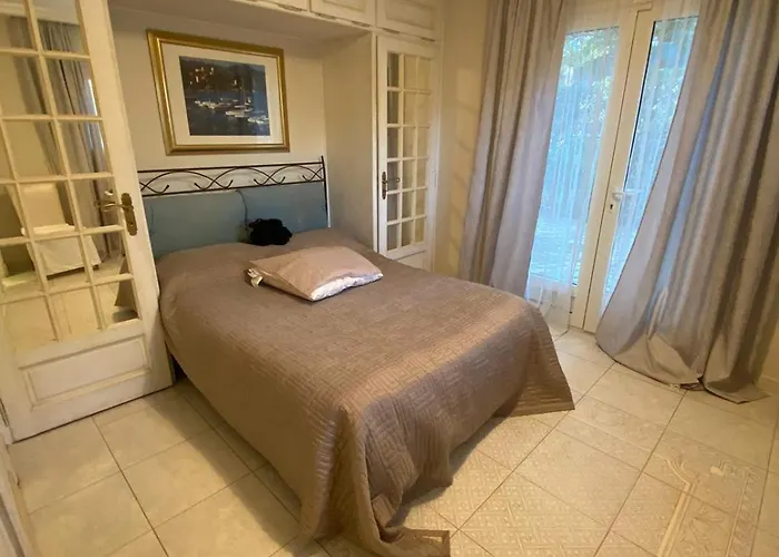 Cap D'antibes Sea View Vila *